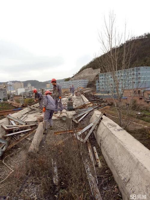 違章建筑拆除哪家好